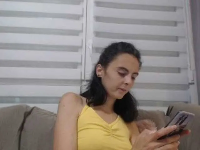 Live sex webcam photo for cleophee #287942336