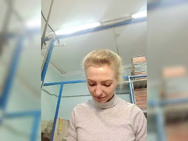 Live sex webcam photo for Anesteishen #269209832