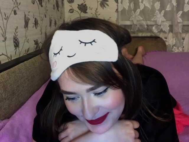 Live sex webcam photo for Mona-Liza #269204371