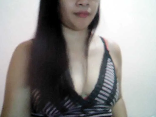 Live sex webcam photo for HottiessOne #269220908