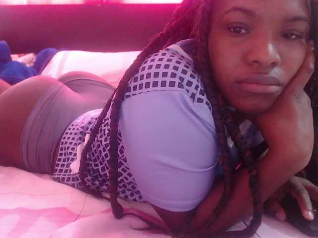 Live sex webcam photo for Daizy-cooper #269215471