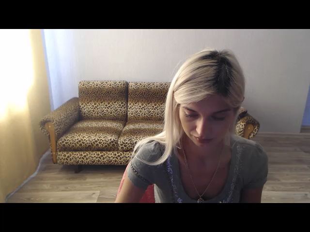 Live sex webcam photo for SexyBeatriice #269211112