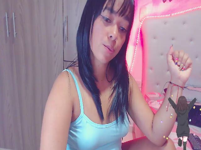 Live sex webcam photo for SalomeFrancoo #269213032