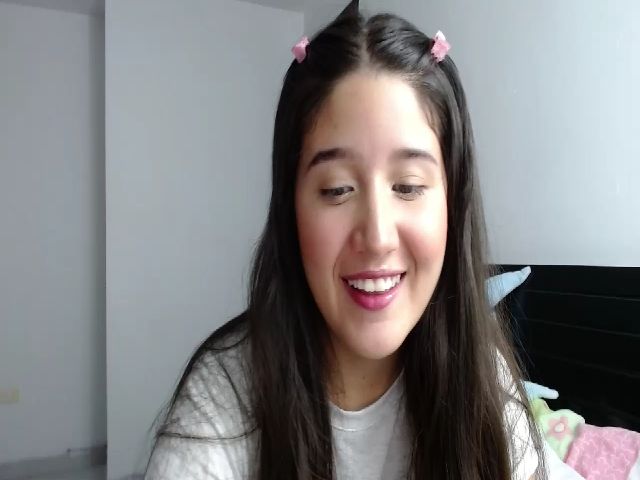 Live sex webcam photo for Em_aa #269206896