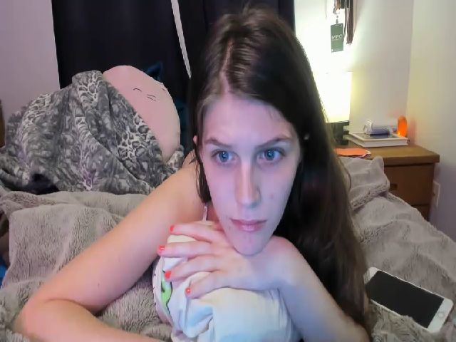 Live sex webcam photo for Meganholly00 #269207515