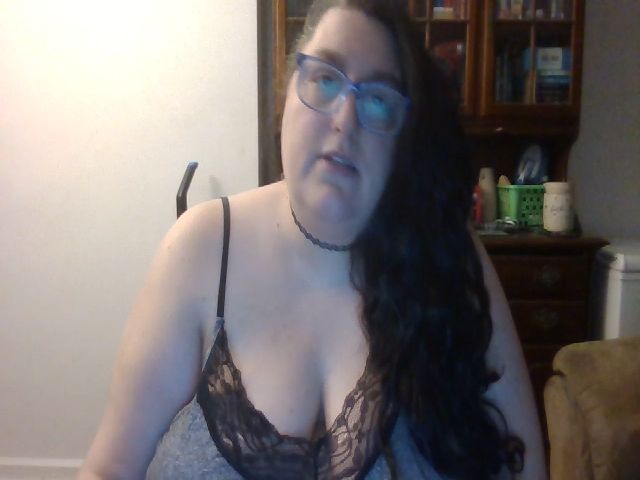 Live sex webcam photo for metalchick420 #269226238