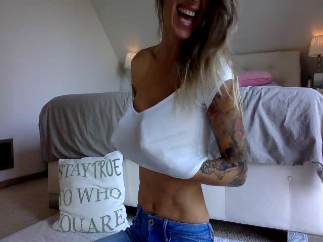 Live sex webcam photo for OliviePaige #269212046
