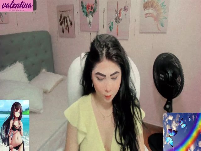 Live sex webcam photo for valentina_lo #269215937