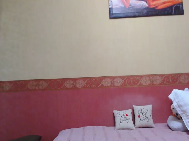 Live sex webcam photo for LanaQ #269214431