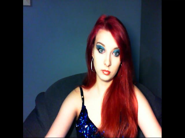 Live sex webcam photo for VirginLuna18 #269216758