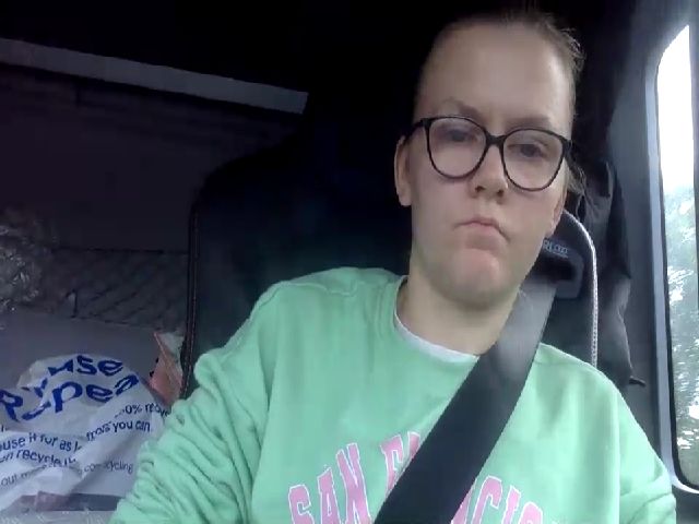 Live sex webcam photo for SexyHotSlut3 #269216371