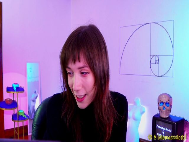 Live sex webcam photo for MinnieMoralia #269223342