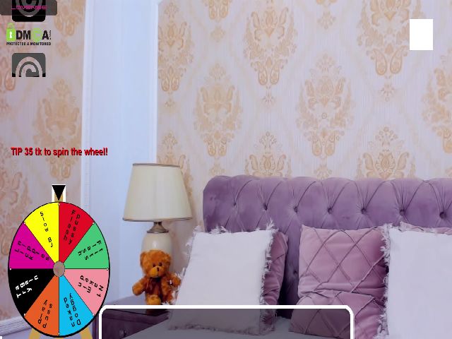 Live sex webcam photo for AshleyClaire #269212792