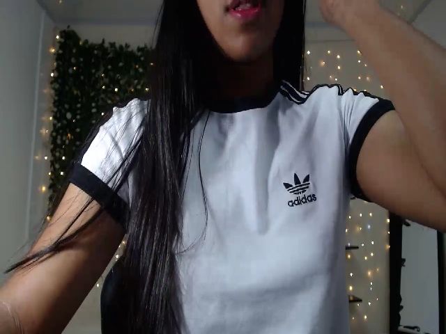 Live sex webcam photo for JOLIE_ABALO #269209385