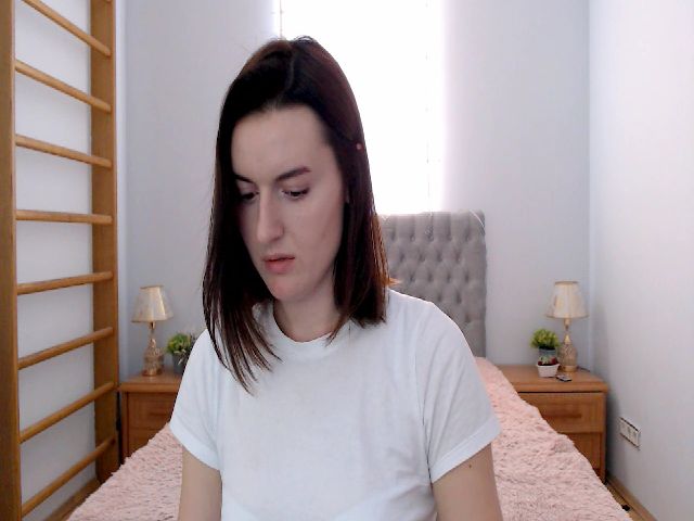 Live sex webcam photo for Jenny_Schwarz #269211376