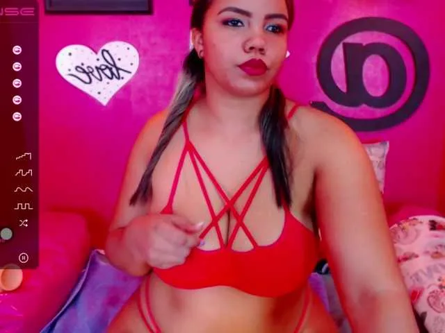 Live sex webcam photo for Marly-Collins #269215684
