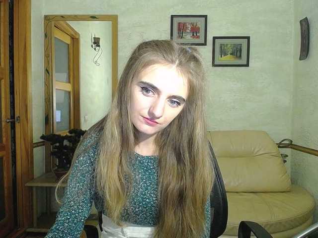 Live sex webcam photo for Kamillasins #269210062