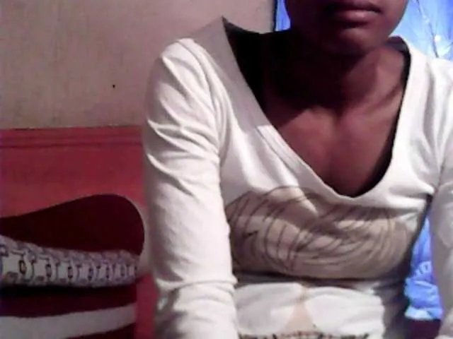 Live sex webcam photo for YourEbonyToy #269215658