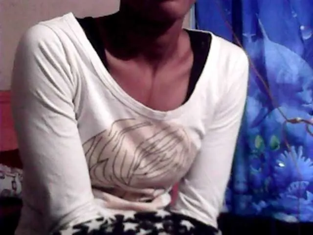 Live sex webcam photo for YourEbonyToy #269221932