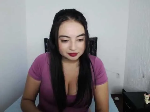 Live sex webcam photo for Isis-boobs #269215694