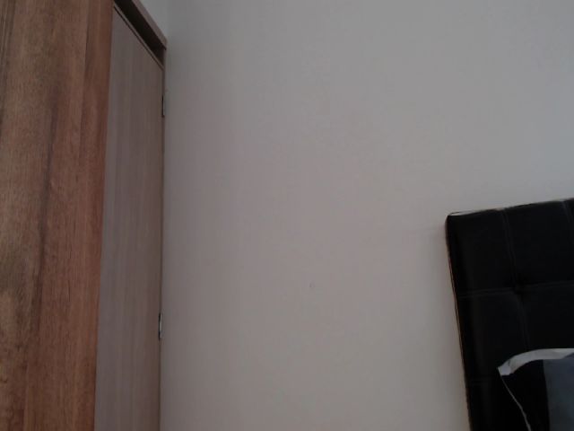 Live sex webcam photo for Zoe_be #269224843