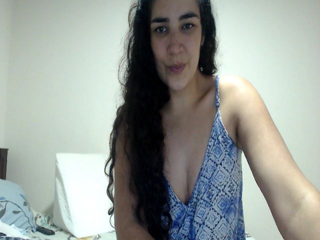 Live sex webcam photo for Sweetsmile28 #269223830