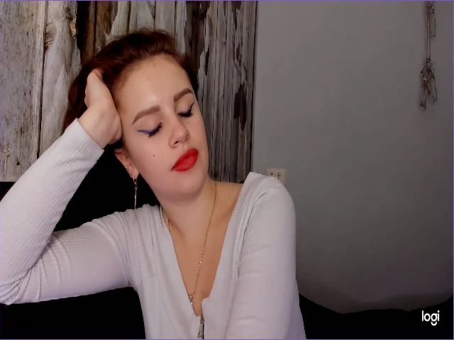 Live sex webcam photo for MilenaG_Lee #269219769