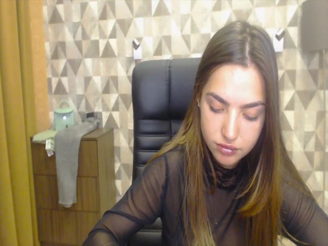 Live sex webcam photo for SanataTeen #269218023