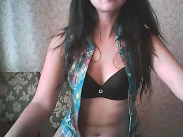 Live sex webcam photo for LeonaMagic #269214932