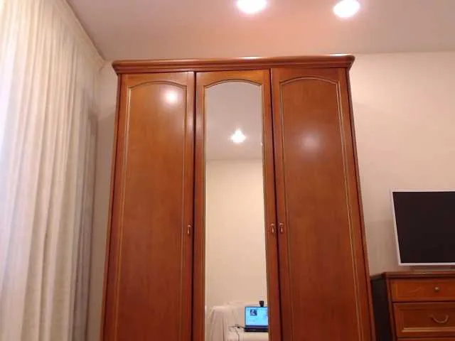Live sex webcam photo for Mullty #269232259