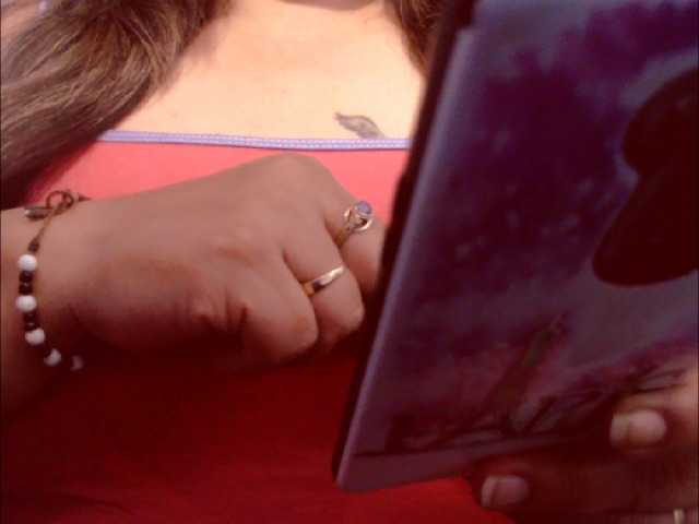 Live sex webcam photo for dirtywoman #269242731