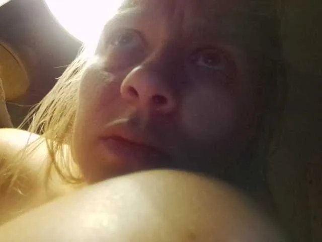 Live sex webcam photo for esterjohns #269226560