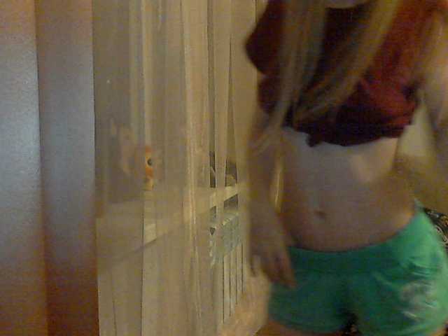 Live sex webcam photo for alisekss8 #269241457