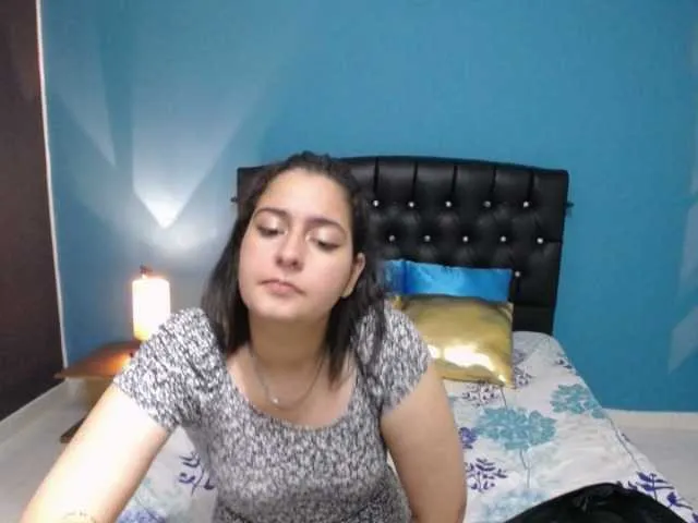 Live sex webcam photo for goddesstepha #269228122