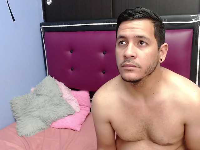 Live sex webcam photo for Camilaydavid1 #269232384