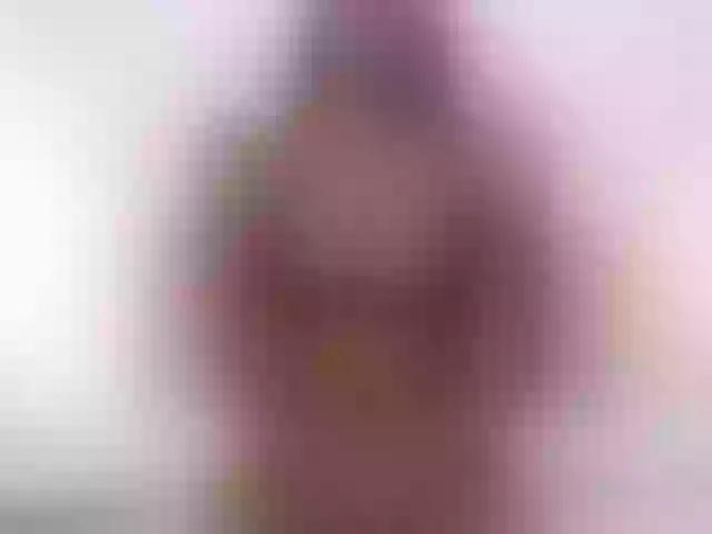 Live sex webcam photo for LindsayHoffma #269242206