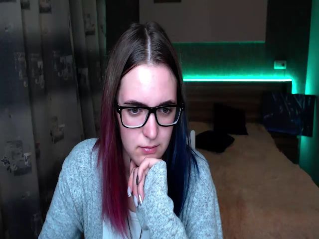 Live sex webcam photo for Ella_Hudson #269229087