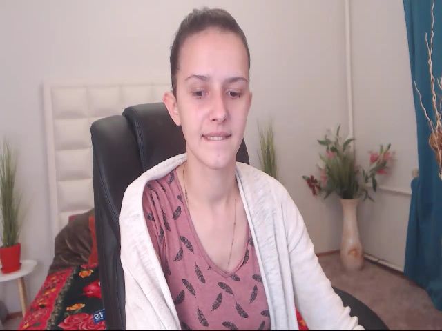 Live sex webcam photo for IrisNichols #269243751