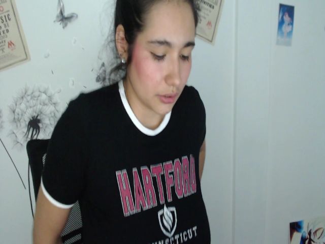 Live sex webcam photo for Jade_leon_ #269227496