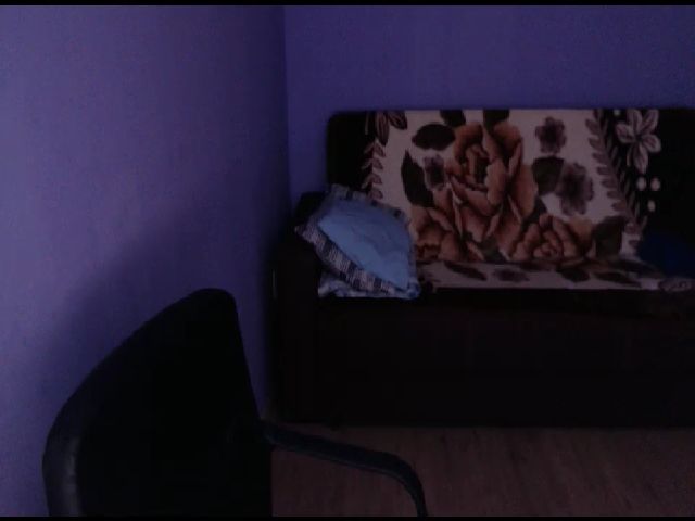 Live sex webcam photo for LoveJulliette #269237480