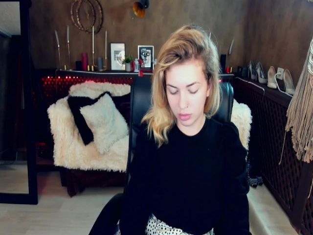 Live sex webcam photo for ArielAniston #269237630