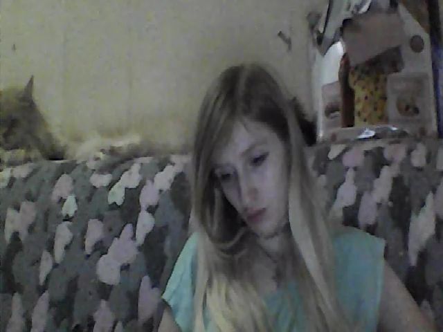 Live sex webcam photo for GuiltyKitty #269228732