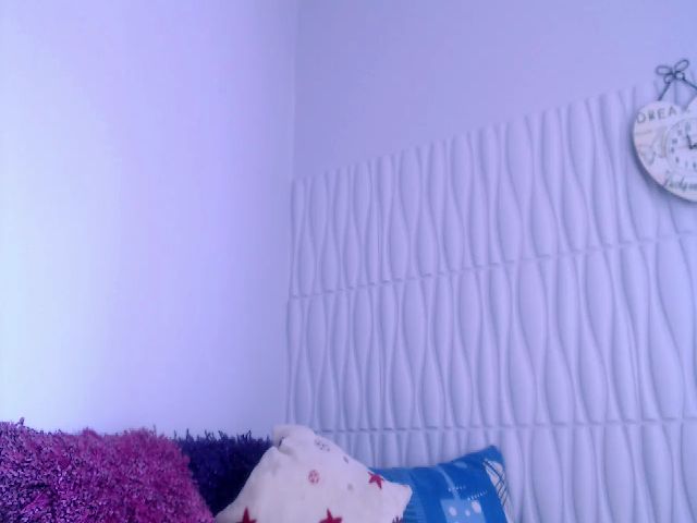 Live sex webcam photo for Vannemedina #269244186