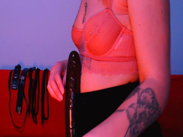 Live sex webcam photo for miss_abby_ #269244899