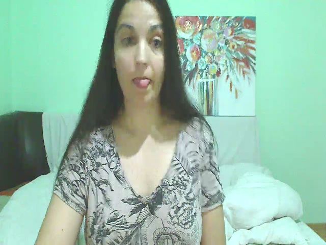 Live sex webcam photo for OneHotty #269226723