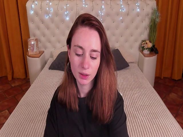 Live sex webcam photo for MissTianaa #269241367