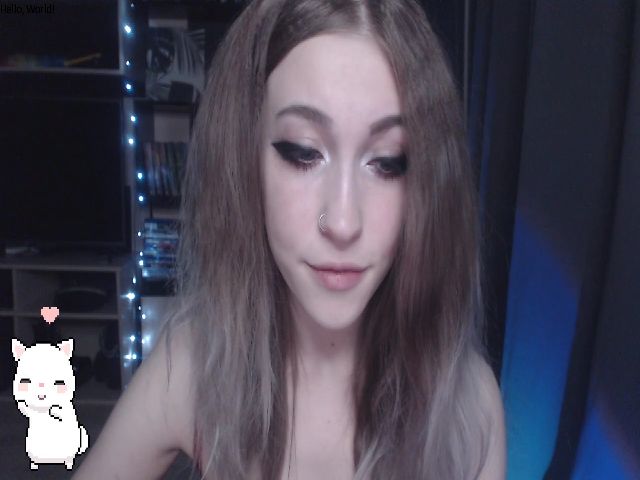 Live sex webcam photo for Your_Ellie #269245205