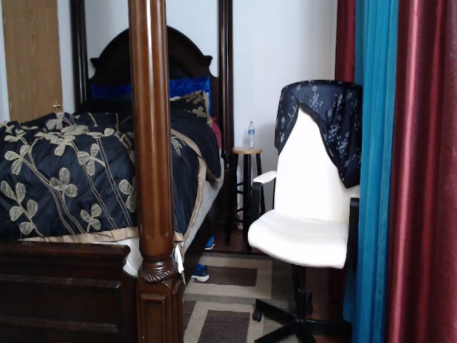 Live sex webcam photo for Littlekai2021 #269230919