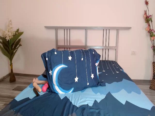 Live sex webcam photo for Ceraselalove #269236003