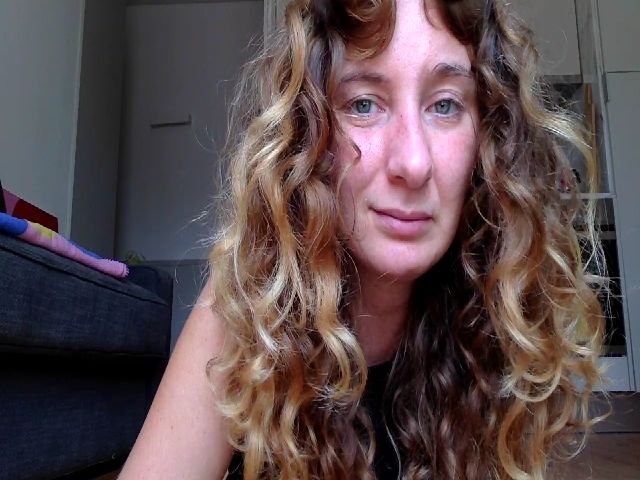 Live sex webcam photo for lanatomatoes #269235890